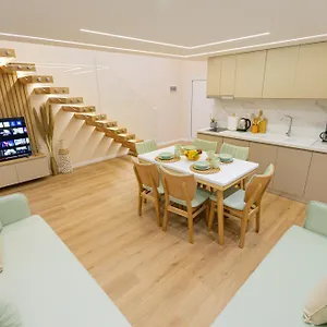 Arial Lofts Hotel